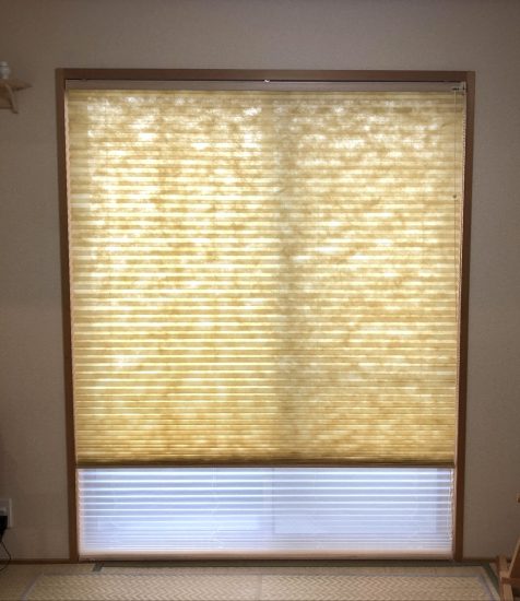 プリーツスクリーン