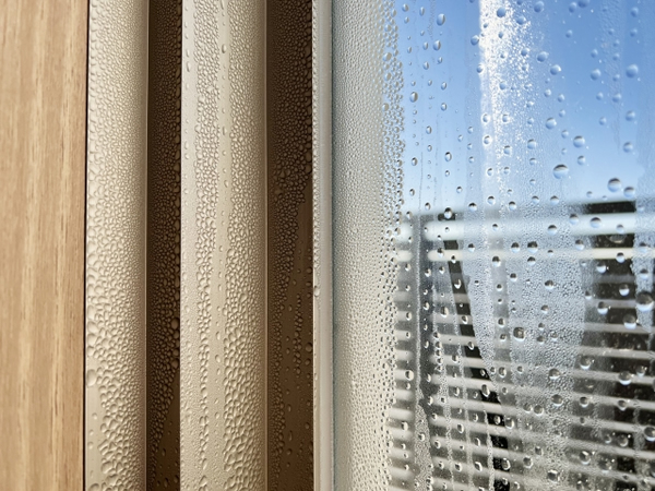 窓ガラスの結露